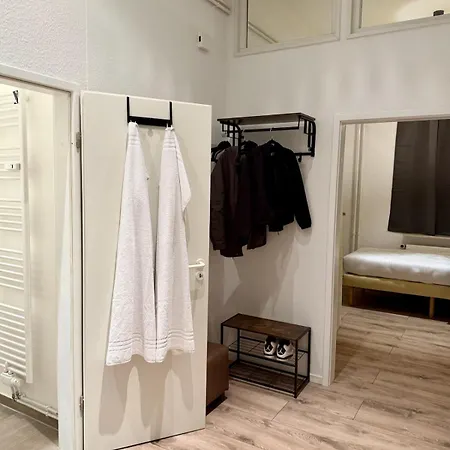 Gemuetliche 3-zimmer-wohnung Mit Parkplatz Apartamento *