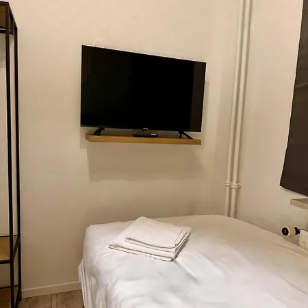 Gemuetliche 3-zimmer-wohnung Mit Parkplatz Апартаменты Итцехо