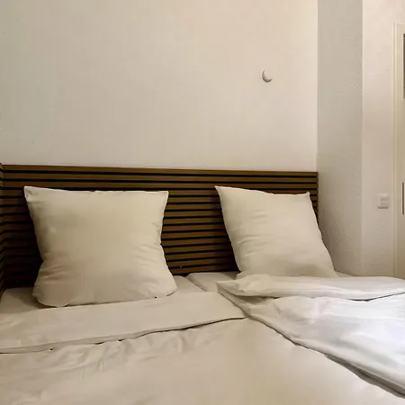 Apartamento Gemuetliche 3-zimmer-wohnung Mit Parkplatz *