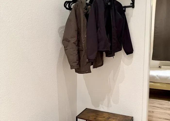 Gemuetliche 3-zimmer-wohnung Mit Parkplatz Itzehoe