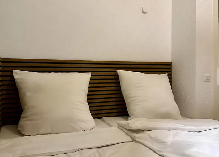 Appartement Gemuetliche 3-zimmer-wohnung Mit Parkplatz *